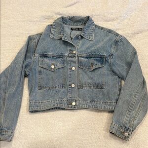 Light wash Denim Women's Jacket